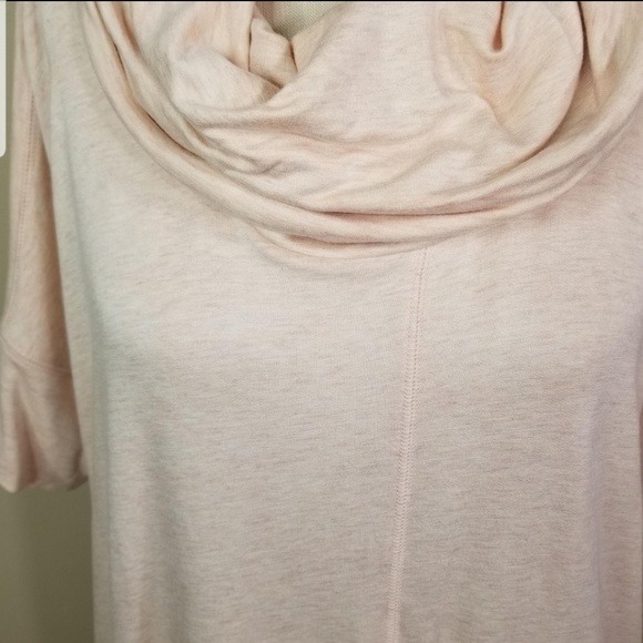 Lou & Grey signature soft cowl neck tunic size M - Picture 4 of 6